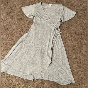 Light Knit Wrap Tie Waist Short Sleeve Dress